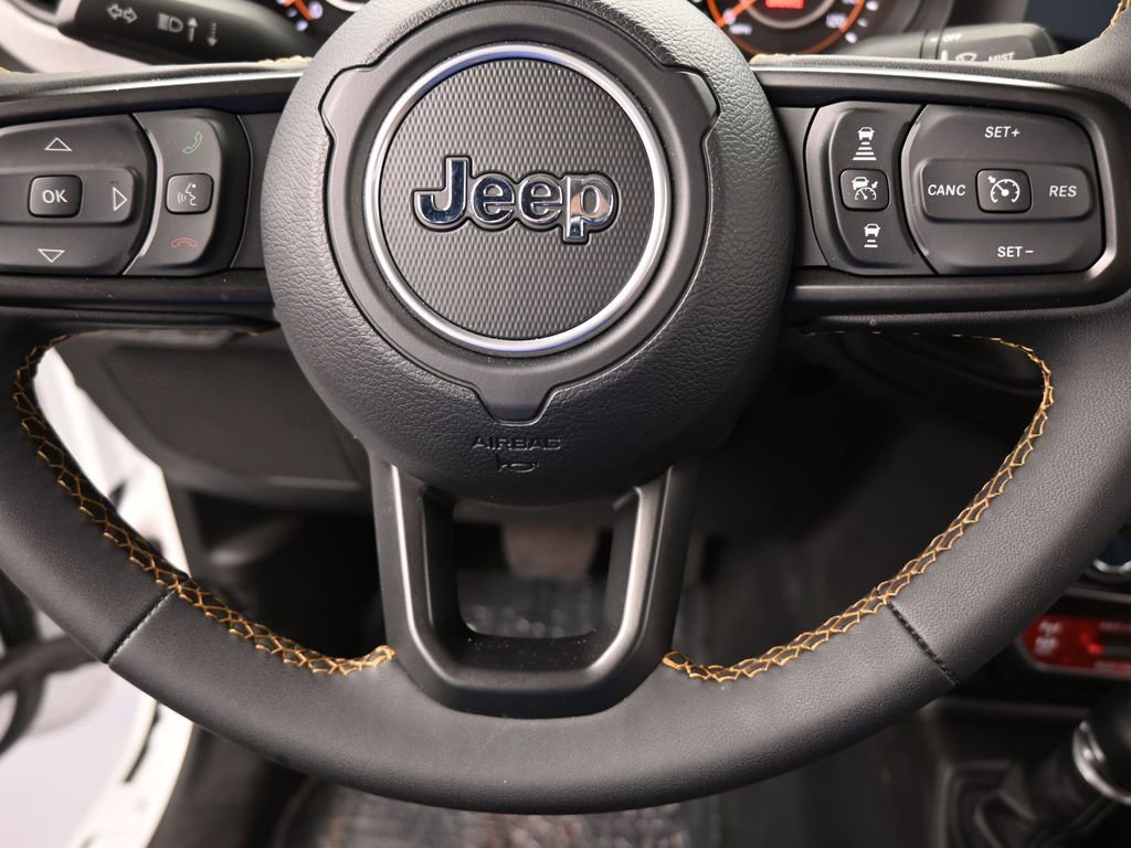Used 2024 Jeep Gladiator Sport image 31
