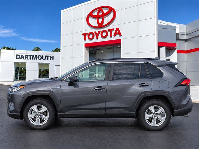 Used 2019 Toyota RAV4 LE w/ Carpet Mat Package AWD/4WD image 2