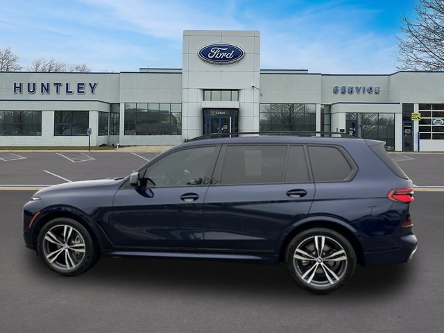 Used 2023 BMW X7 xDrive40i w/ M Sport Package AWD/4WD image 7