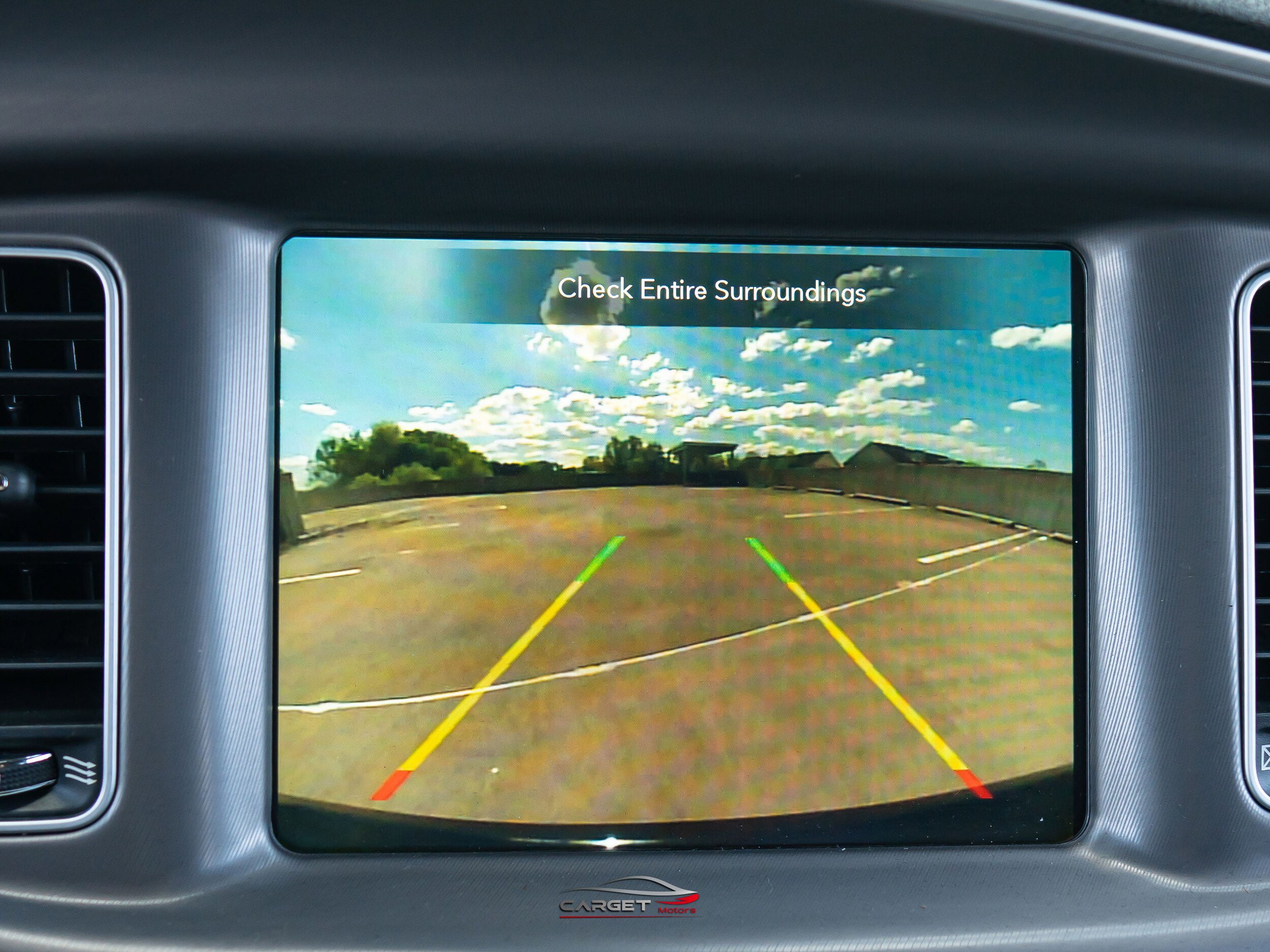 Used 2022 Dodge Charger Scat Pack w/ Navigation & Travel Group RWD image 31