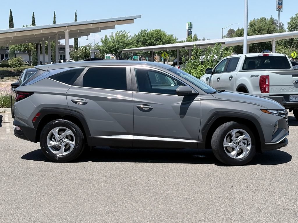 Used 2024 Hyundai Tucson SE FWD image 4