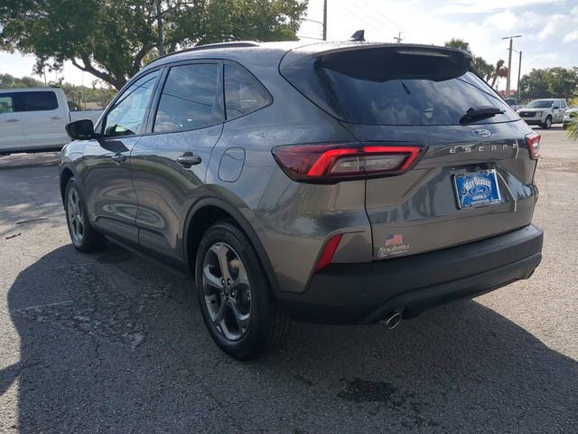 New 2026 Ford Escape ST-Line w/ Tech Pack #1 FWD image 20