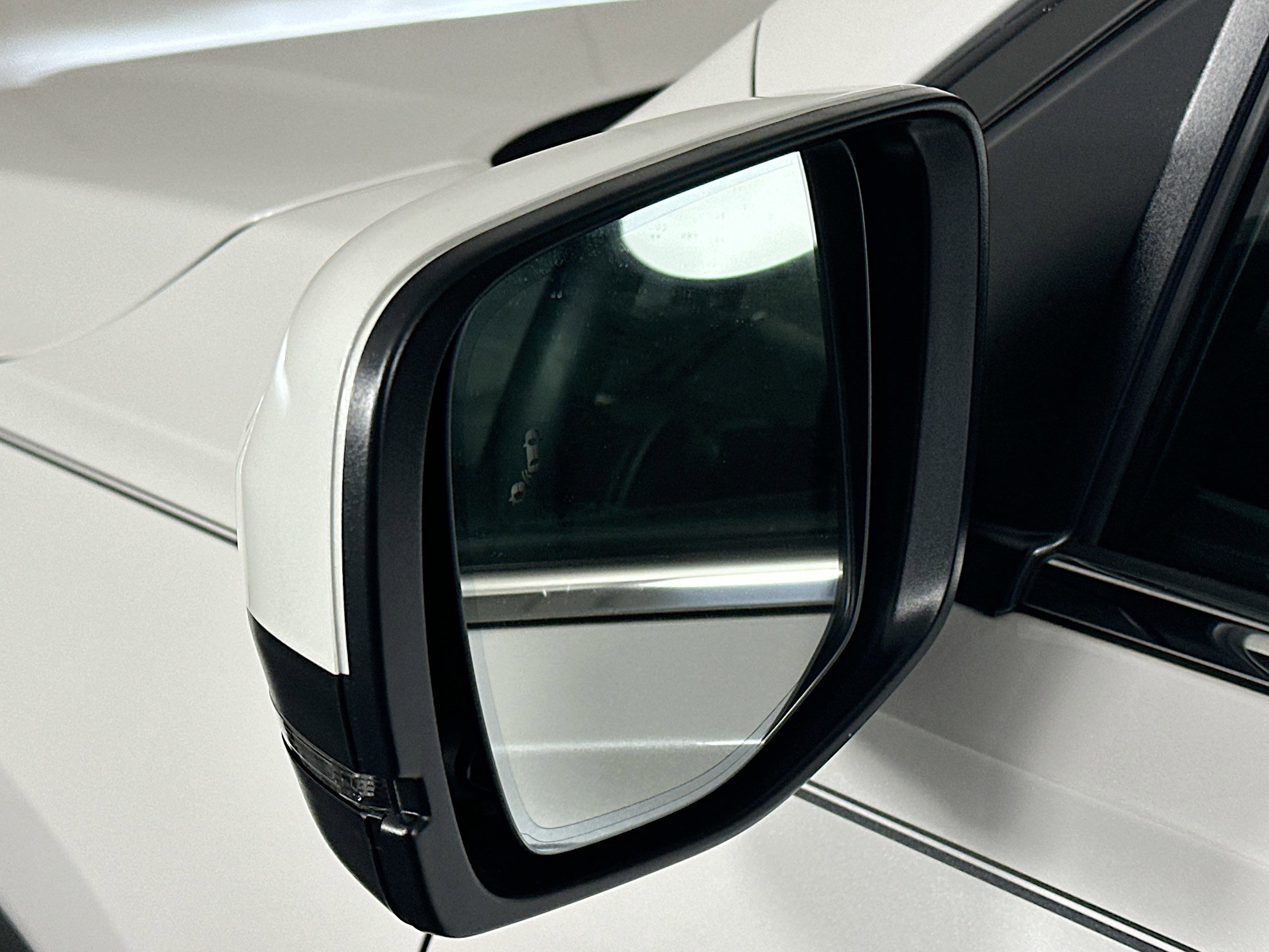 Used 2024 Honda Pilot Elite image 16
