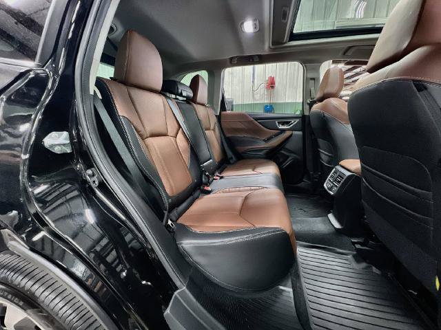 Used 2024 Subaru Forester Touring w/ Convenience Package AWD/4WD image 24