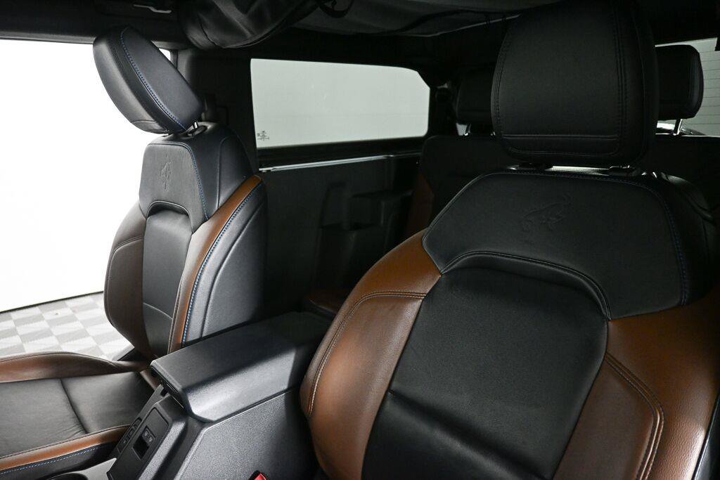 Used 2022 Ford Bronco Outer Banks AWD/4WD image 5