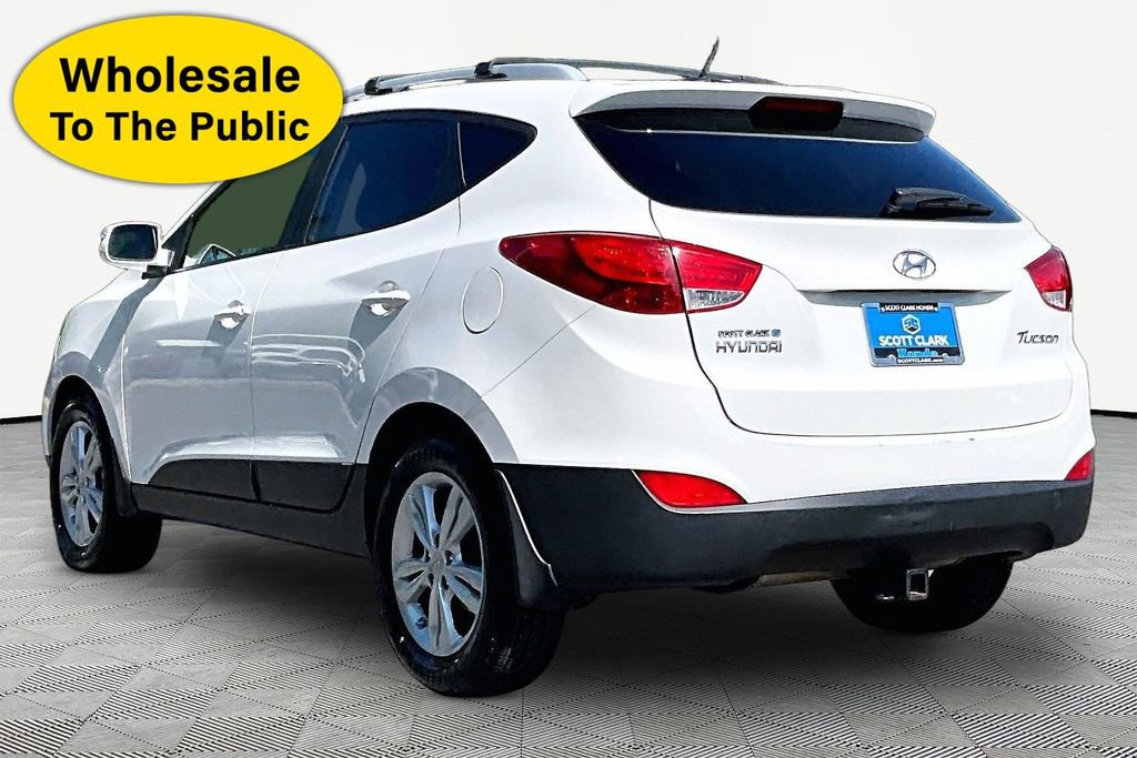 Used 2013 Hyundai Tucson GLS FWD image 4