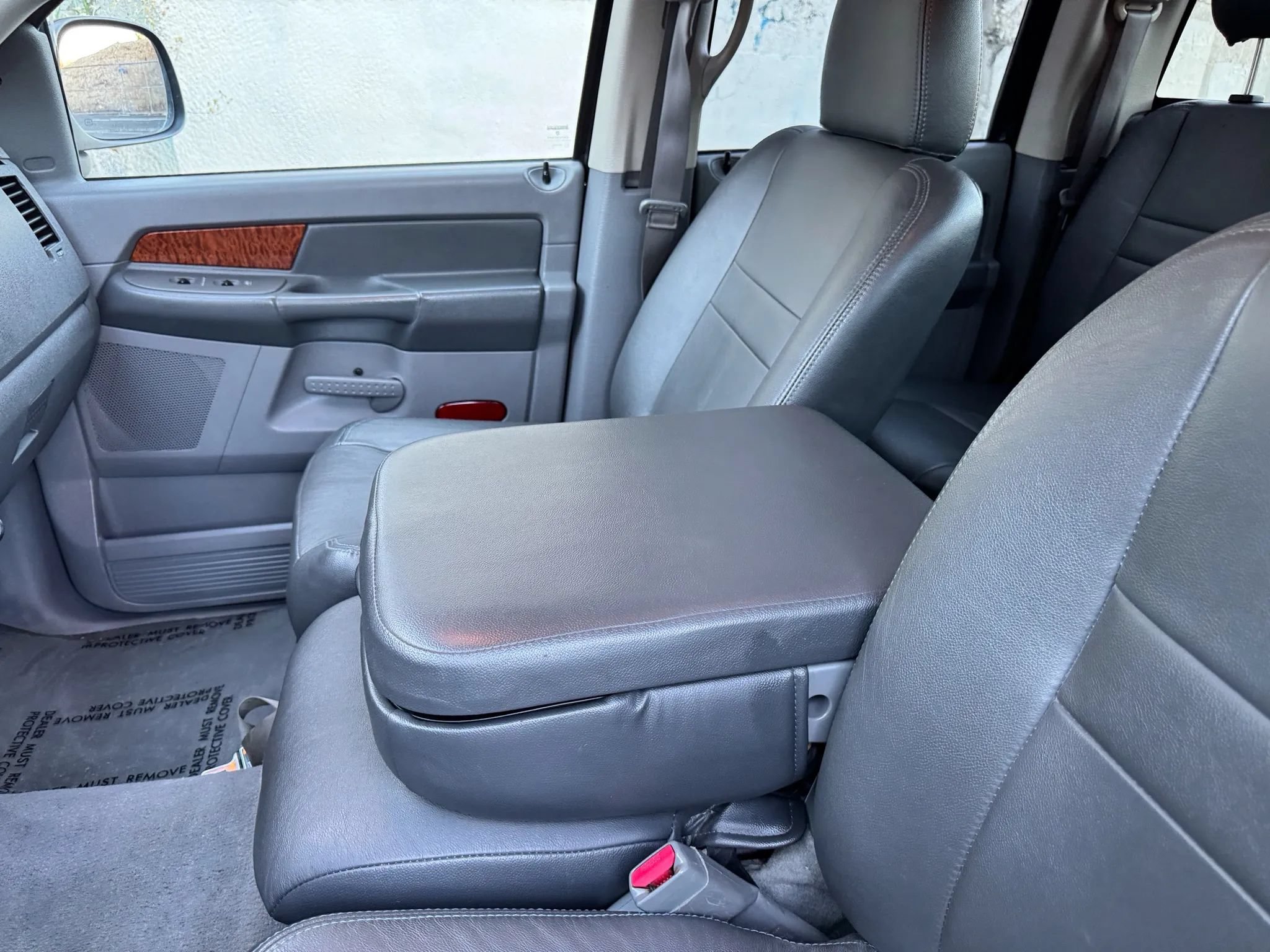 Used 2006 Dodge Ram 2500 Truck SLT AWD/4WD image 18