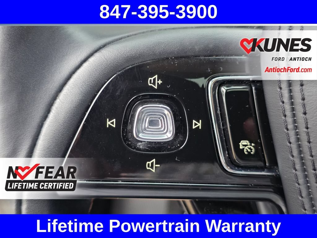 Used 2025 Lincoln Aviator AWD image 36