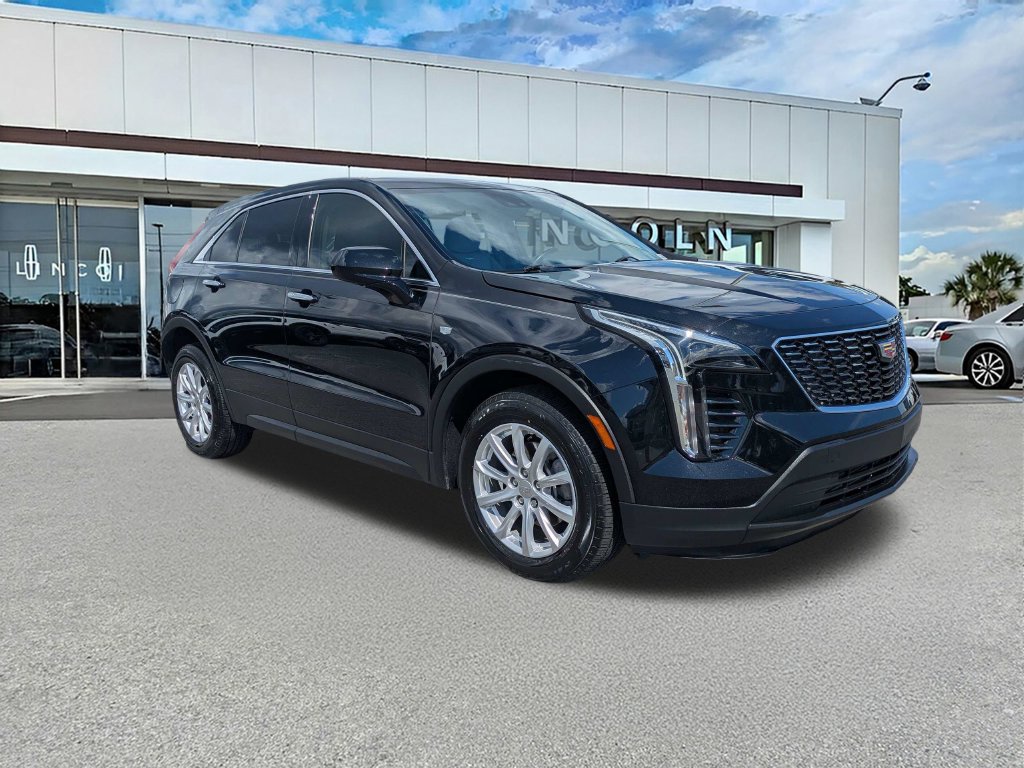 Used 2023 Cadillac XT4 Luxury