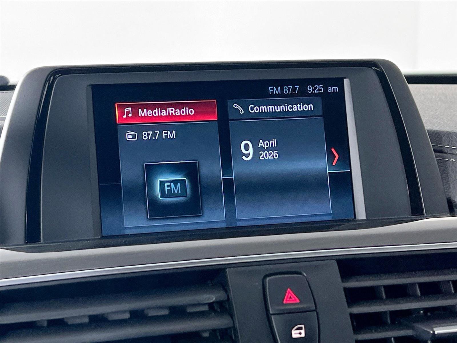 Used 2018 BMW 330i xDrive Sedan w/ Convenience Package image 15