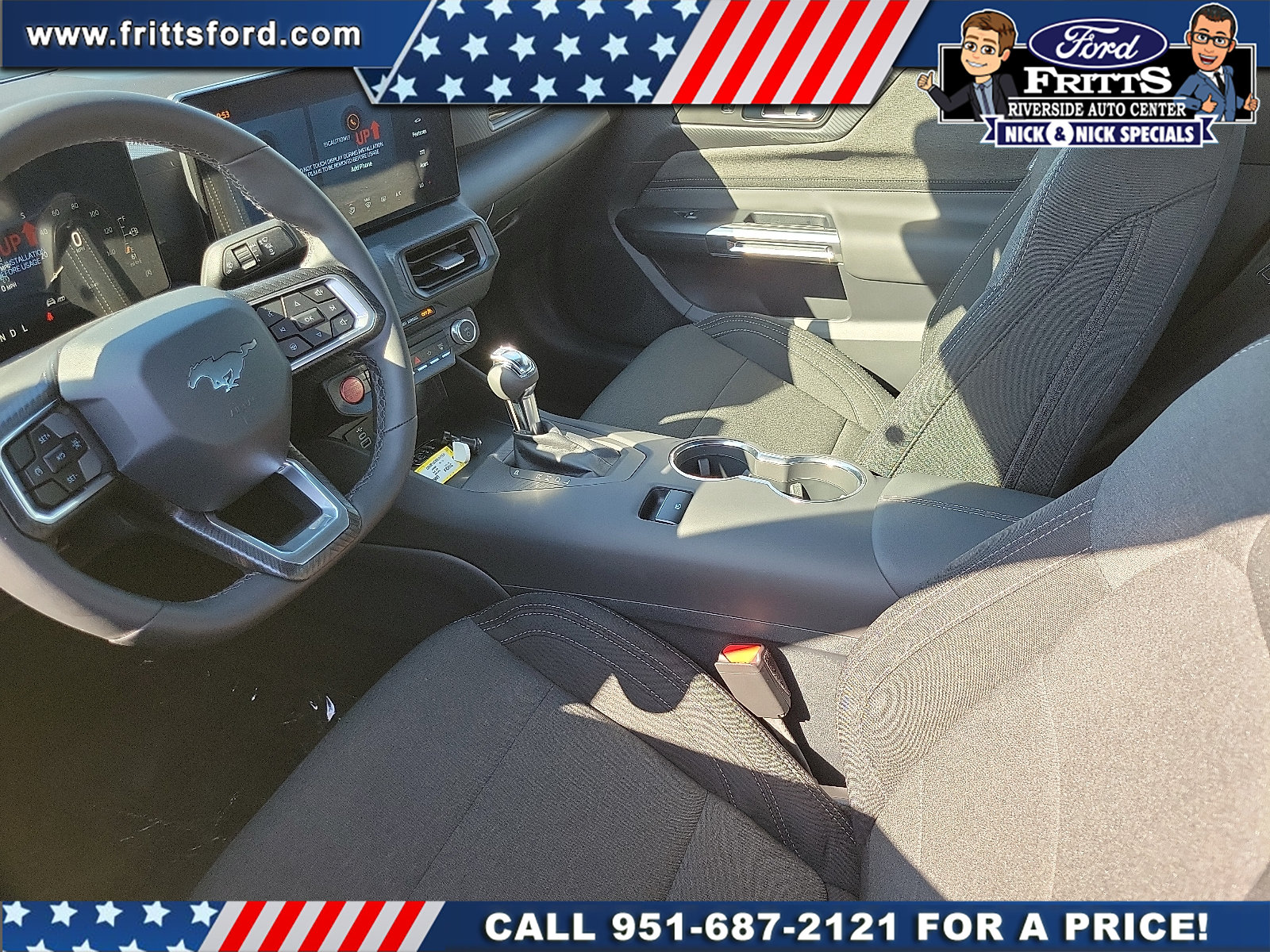 Used 2025 Ford Mustang Coupe RWD image 3