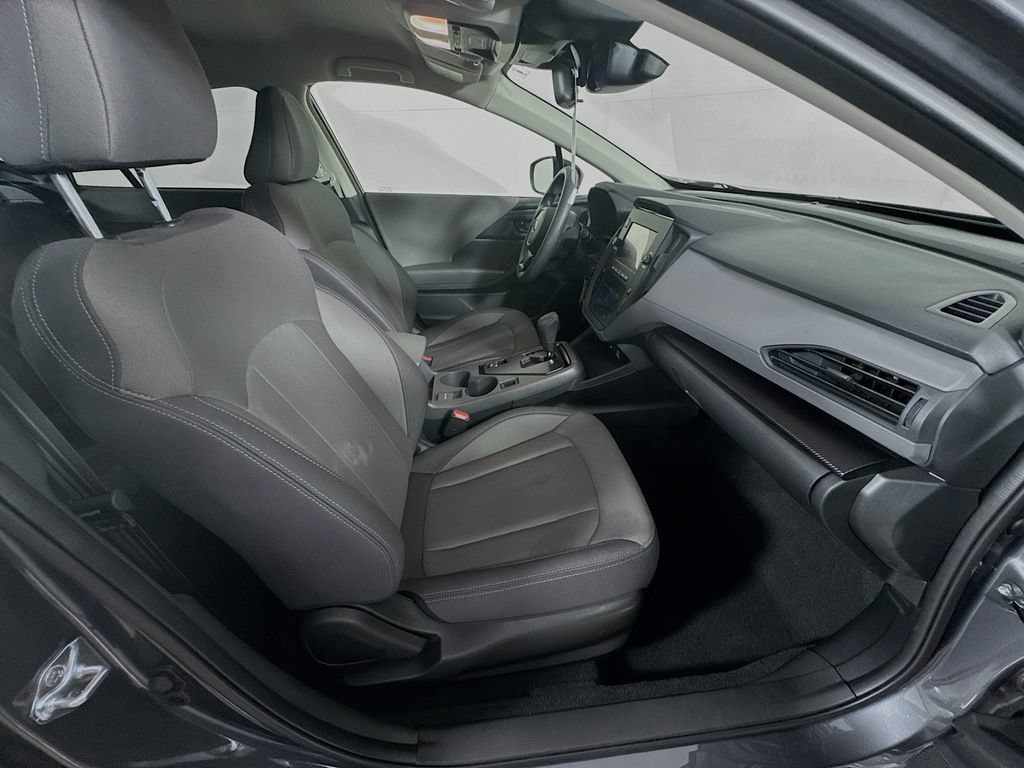 Used 2025 Subaru Crosstrek 2.0i AWD/4WD image 32
