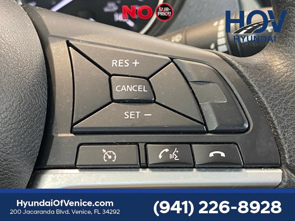 Used 2017 Nissan Rogue S FWD image 19