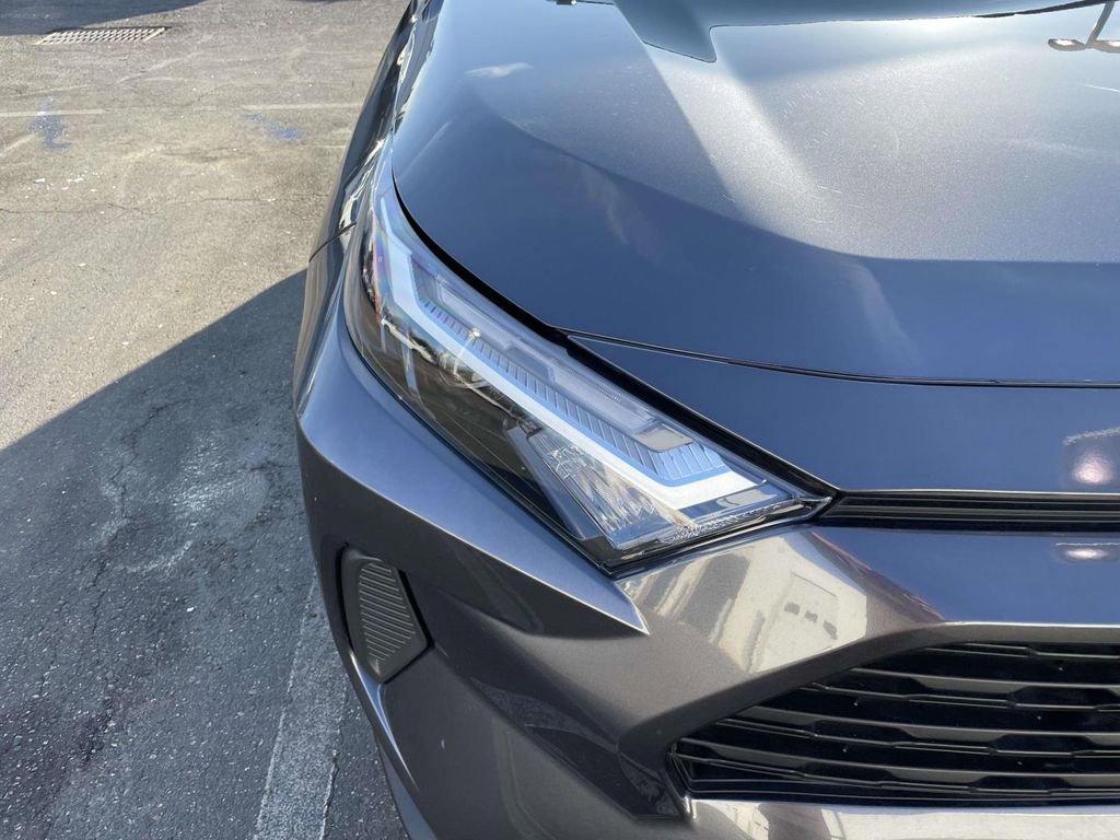 Used 2024 Toyota RAV4 XLE w/ Convenience Package image 17