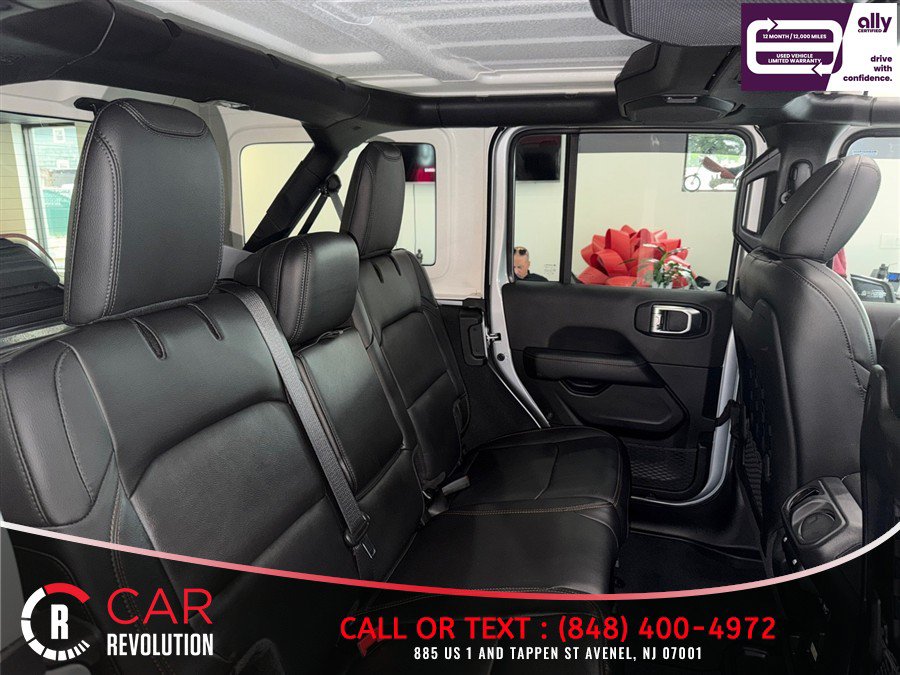 Used 2022 Jeep Wrangler Unlimited Rubicon w/ Trailer Tow Package AWD/4WD image 35