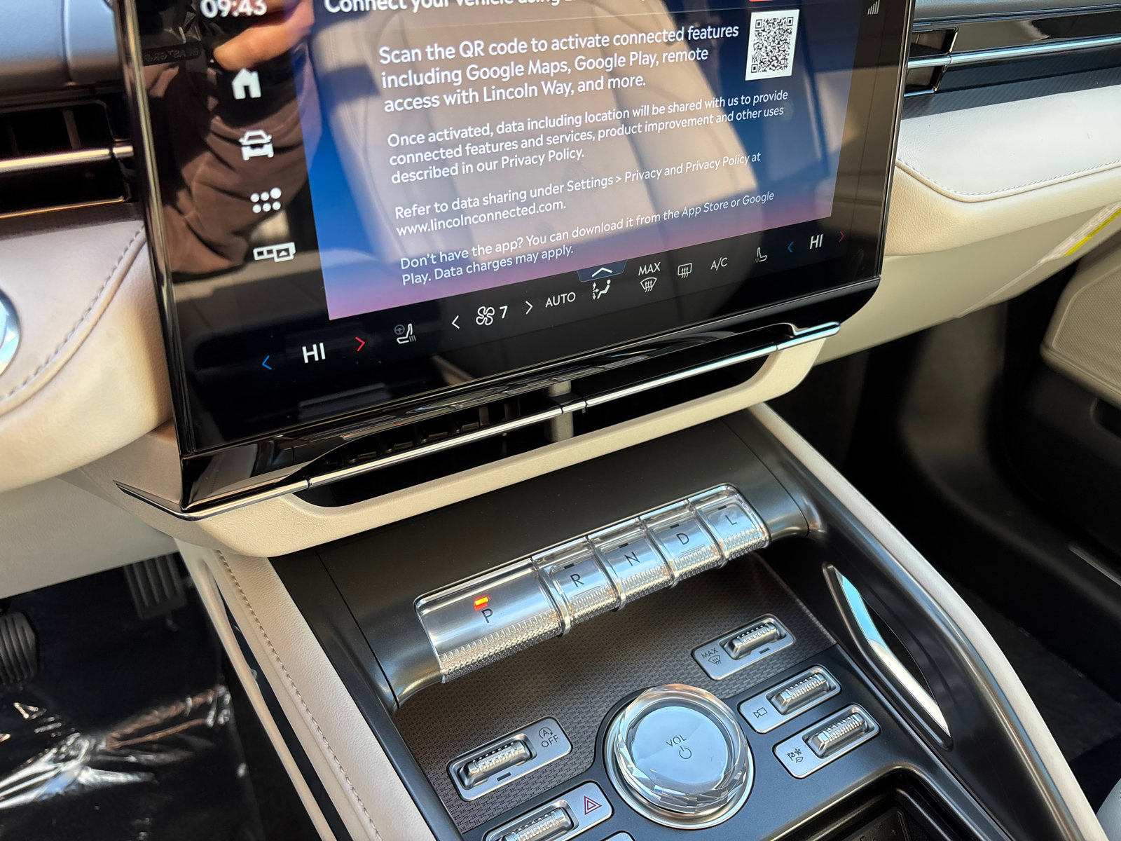 New 2026 Lincoln Nautilus Premier image 23