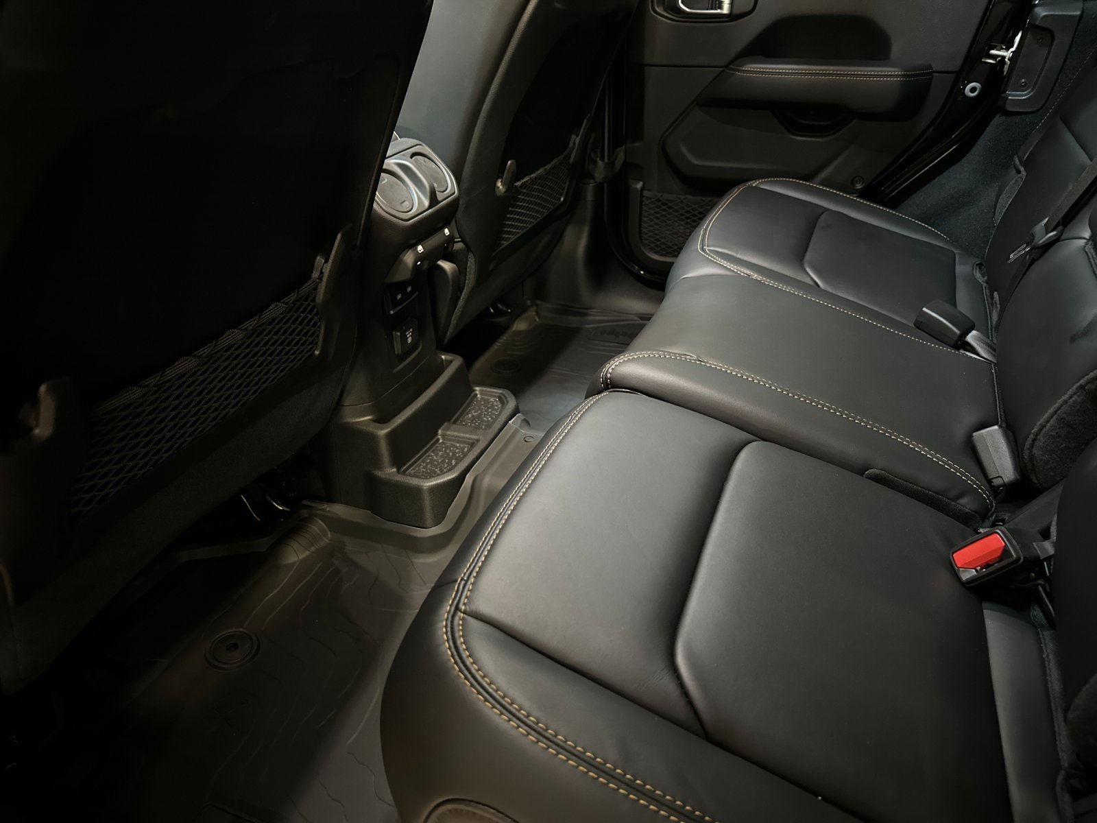 New 2024 Jeep Wrangler Unlimited Rubicon 392 image 11