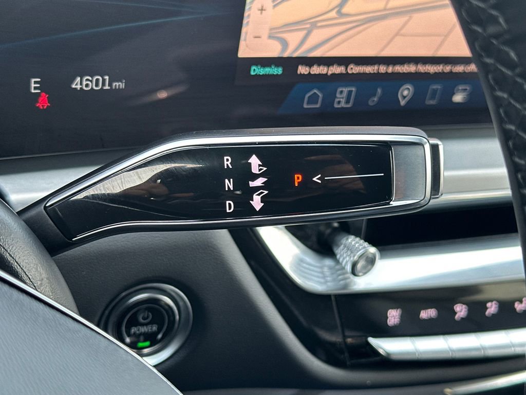 Used 2024 Cadillac Lyriq Sport image 29