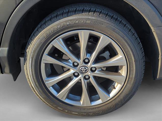 Certified 2018 Toyota RAV4 Limited w/ Advanced Technology Package image 7