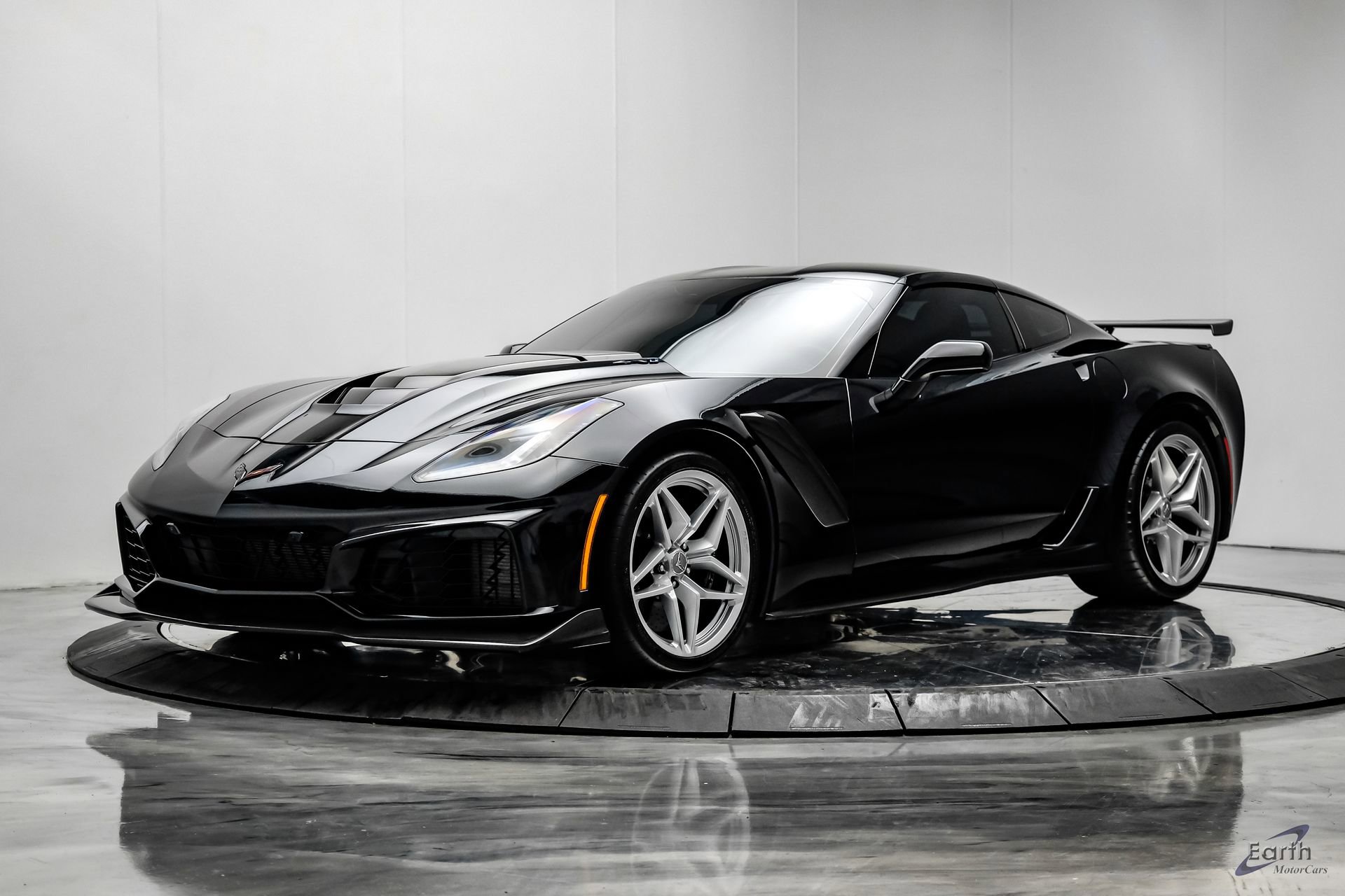 Used 2019 Chevrolet Corvette ZR1 image 4