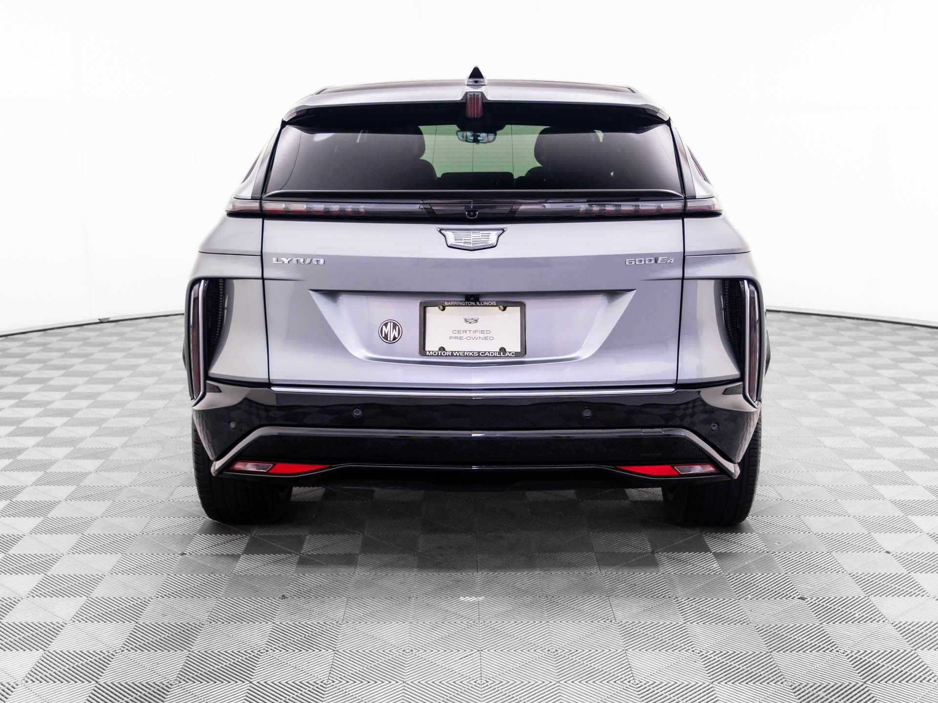 Certified 2025 Cadillac Lyriq Luxury w/ LPO, Floor Liner Package AWD/4WD image 5