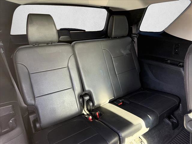 Used 2020 Chevrolet Traverse LT w/ LT Premium Package image 19