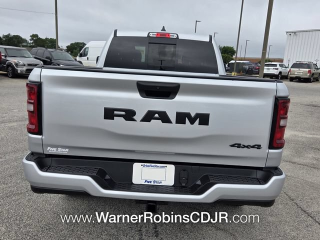 New 2026 RAM 1500 Express AWD/4WD image 10
