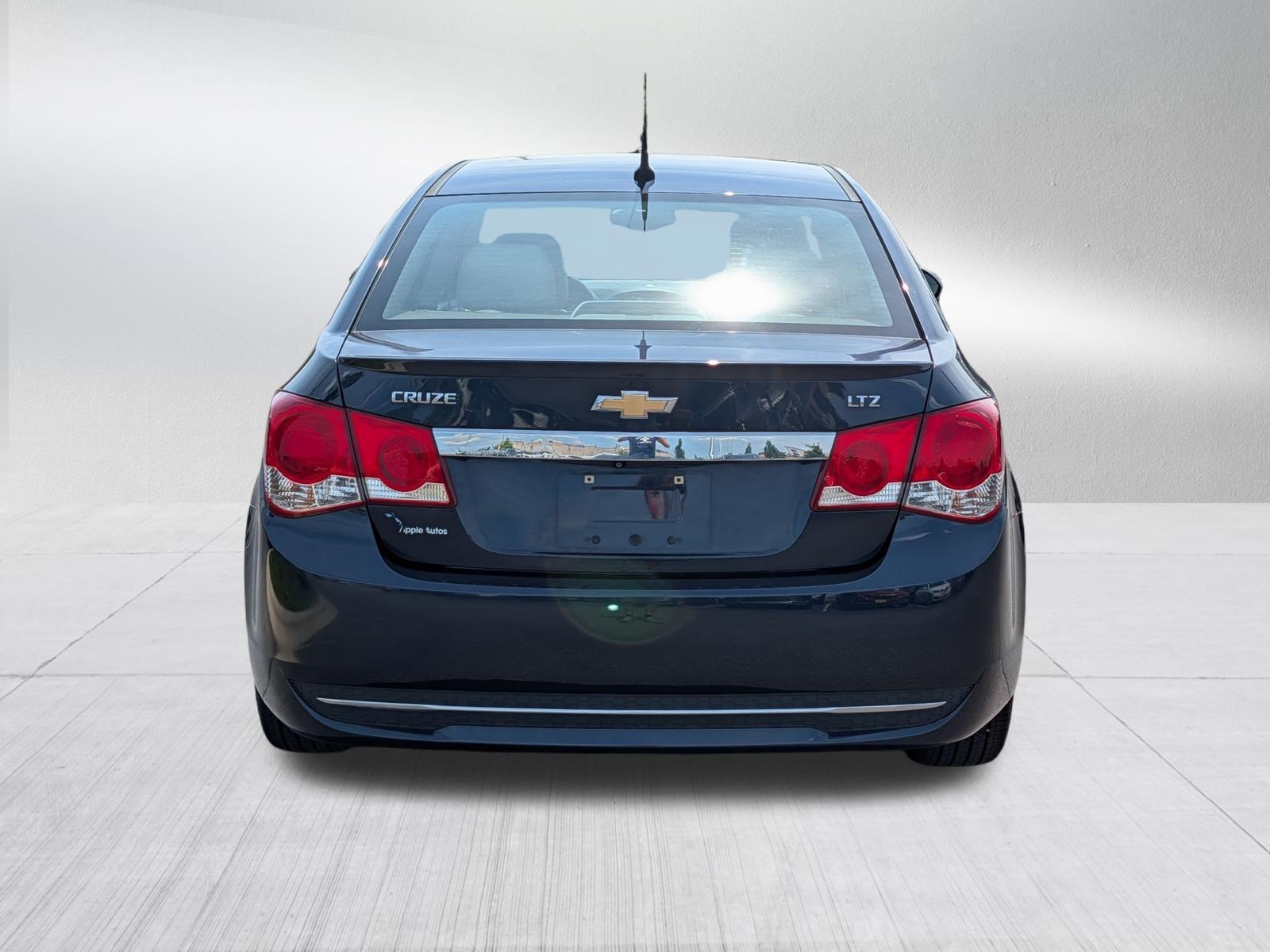 Used 2014 Chevrolet Cruze LTZ w/ RS Package FWD image 6