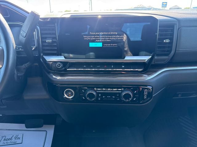 Used 2023 Chevrolet Silverado 1500 LT AWD/4WD image 19