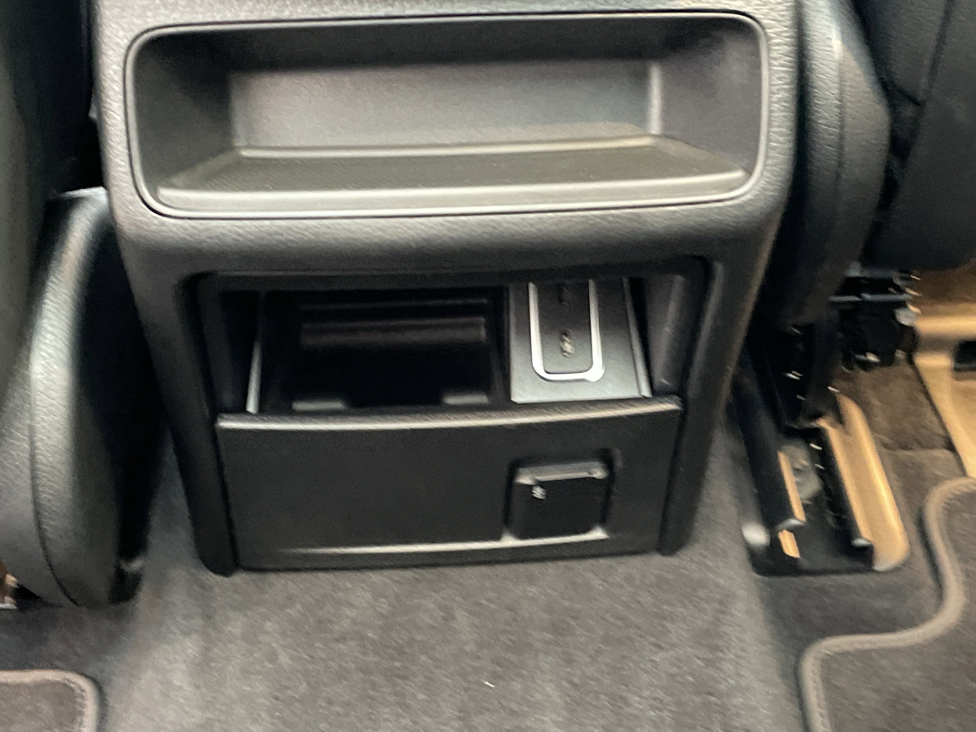 Used 2023 Mercedes-Benz GLE 350 4MATIC image 40