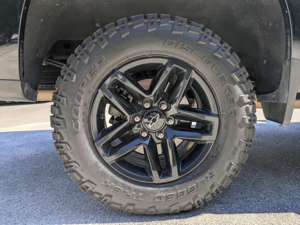 Used 2021 Chevrolet Silverado 1500 LT Trail Boss w/ Convenience Package II AWD/4WD image 12