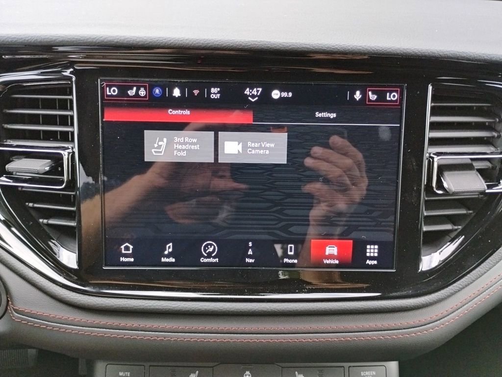 New 2026 Dodge Durango GT w/ Blacktop Package RWD image 32