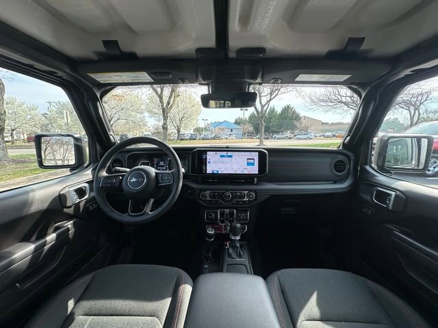 Used 2025 Jeep Gladiator Rubicon w/ Safety Group image 4
