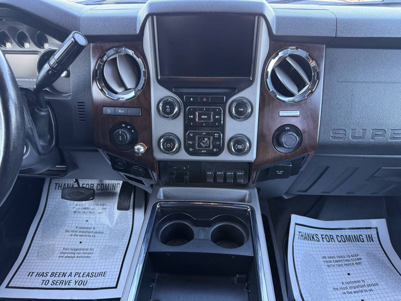 Used 2015 Ford F250 Lariat w/ Lariat Ultimate Package AWD/4WD image 18