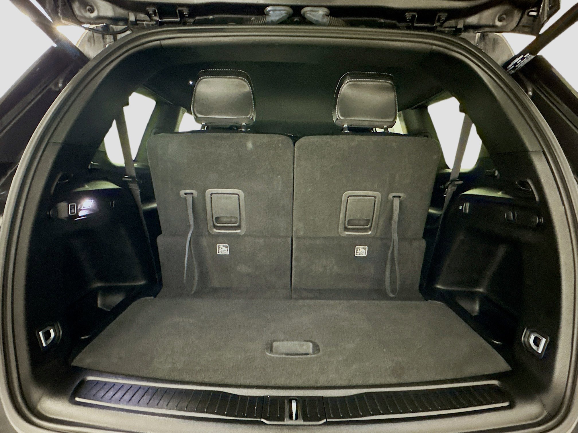 Used 2024 Jeep Grand Cherokee L Laredo image 30