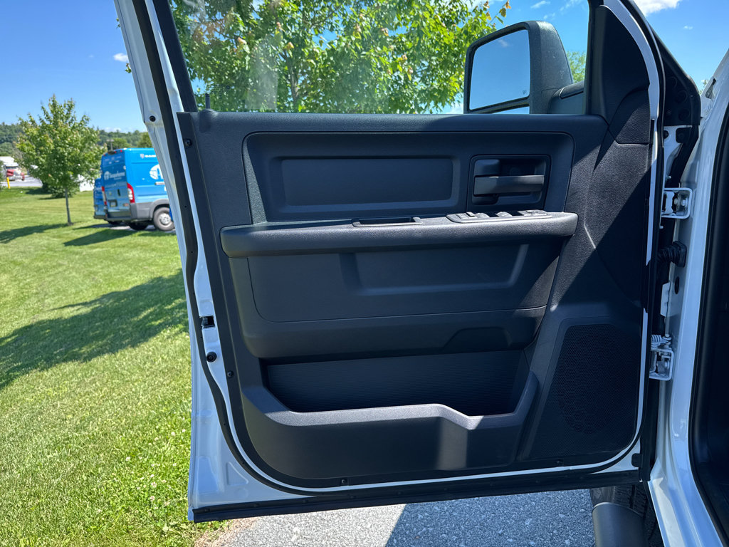 New 2026 RAM 2500 Tradesman AWD/4WD image 27