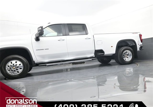 New 2026 Chevrolet Silverado 3500 LT w/ All Star Edition image 15