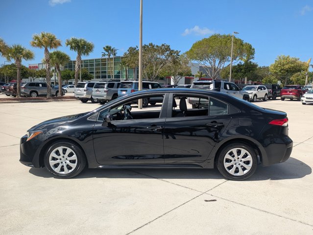 Used 2024 Toyota Corolla LE image 8