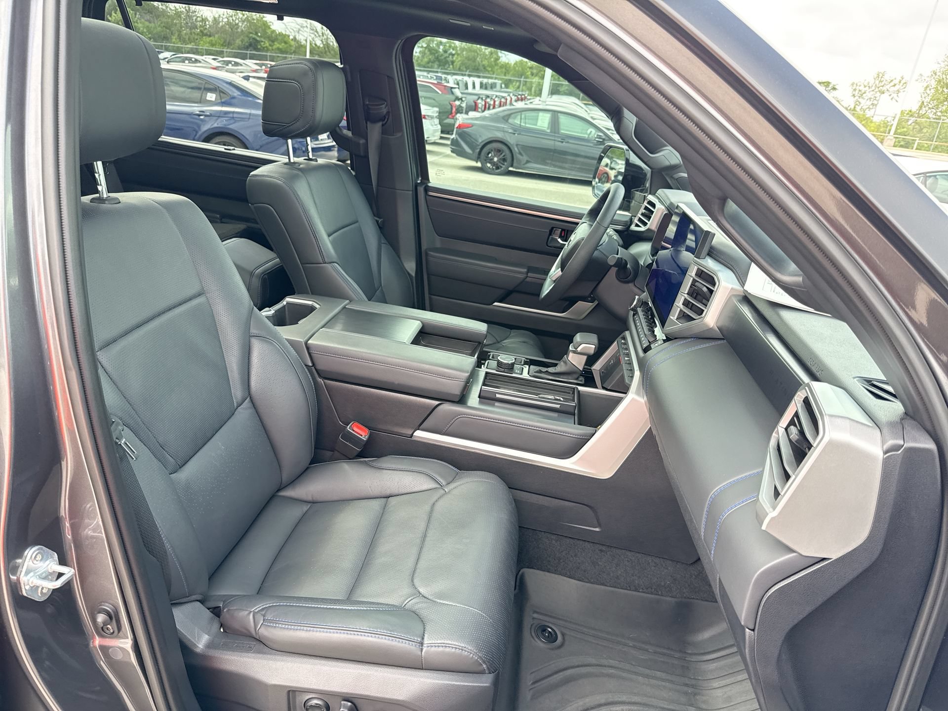 Certified 2025 Toyota Sequoia Platinum AWD/4WD image 26