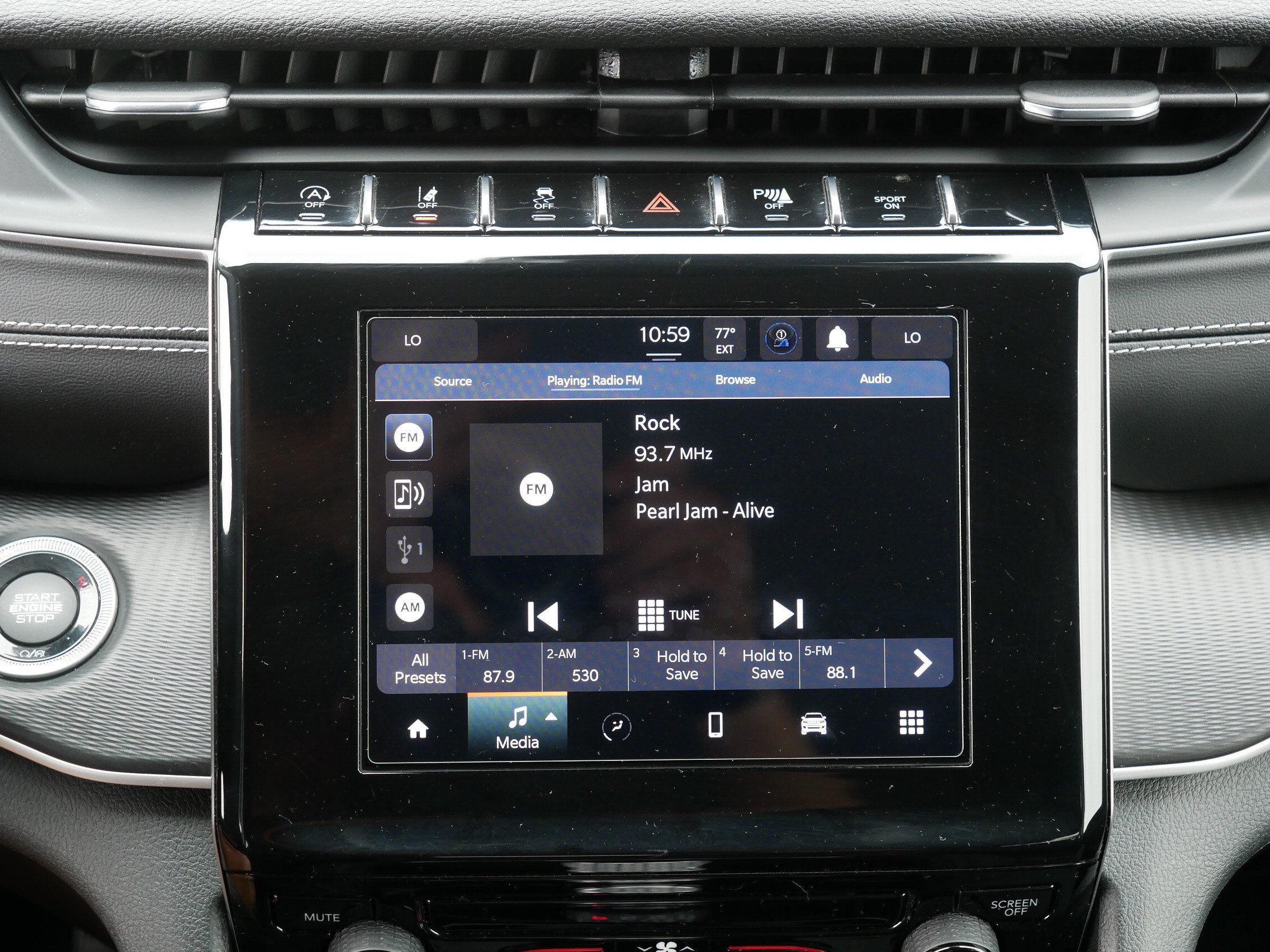 Used 2023 Jeep Grand Cherokee L Laredo AWD/4WD image 22