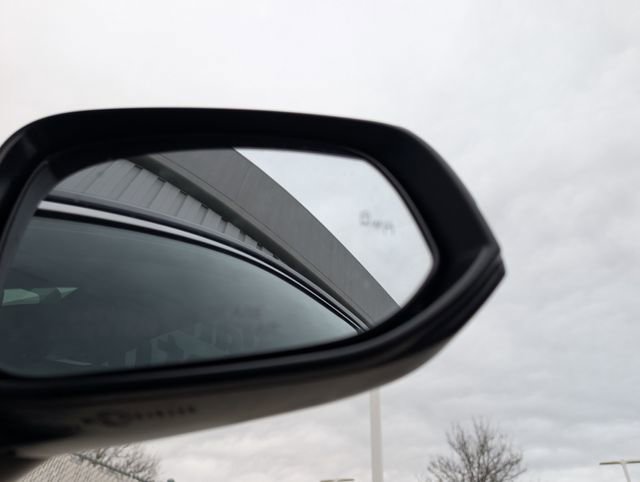 Used 2022 Toyota RAV4 XSE w/ Weather Package image 31