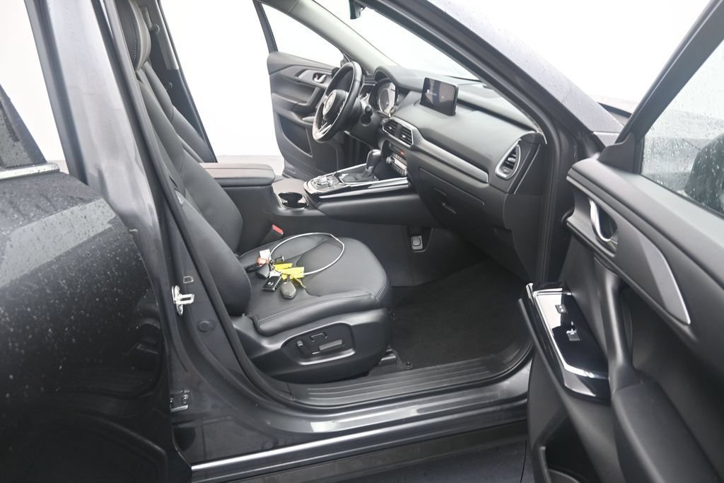 Used 2023 MAZDA CX-9 Touring Plus AWD/4WD image 22