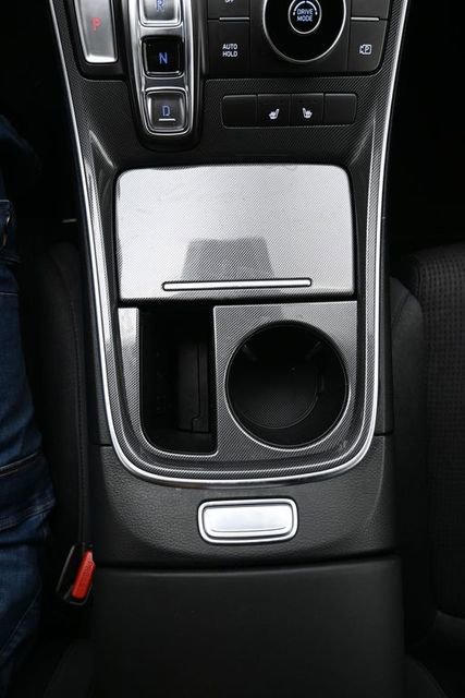 Used 2021 Hyundai Santa Fe SEL image 11