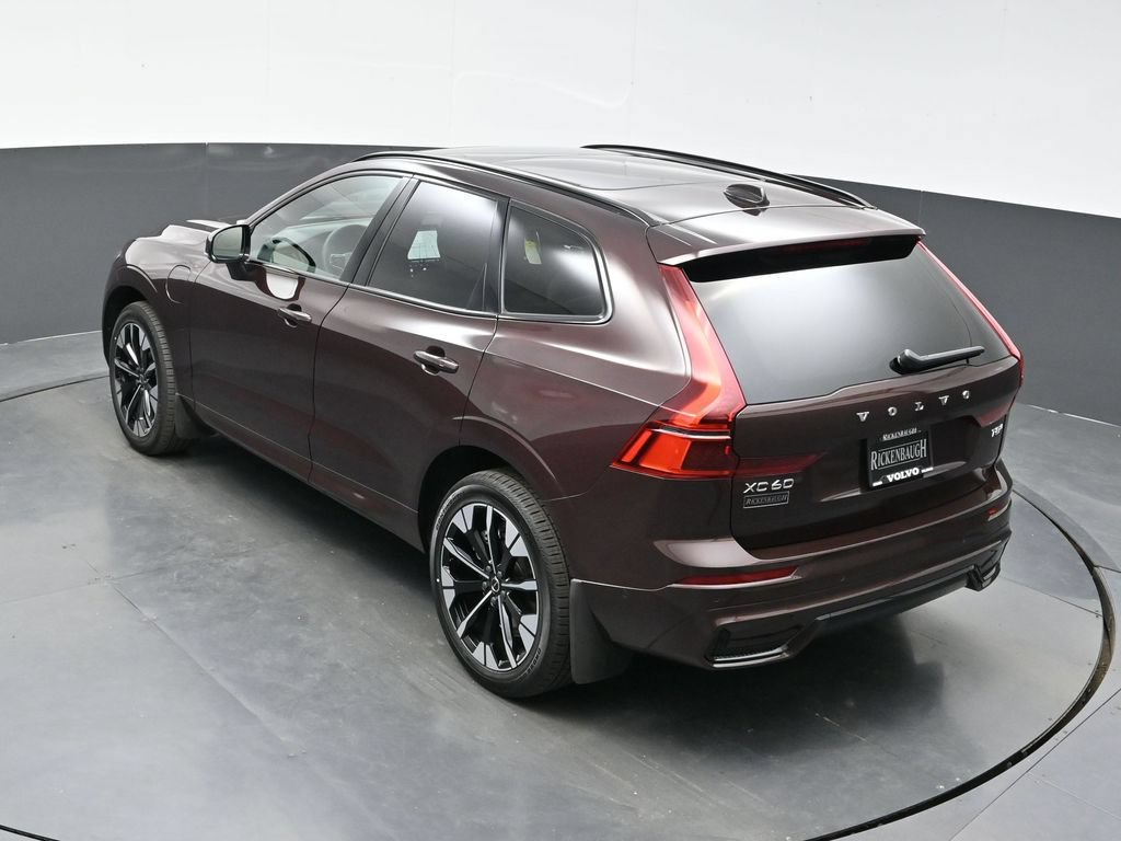 New 2026 Volvo XC60 T8 Plus w/ Climate Package AWD/4WD image 31