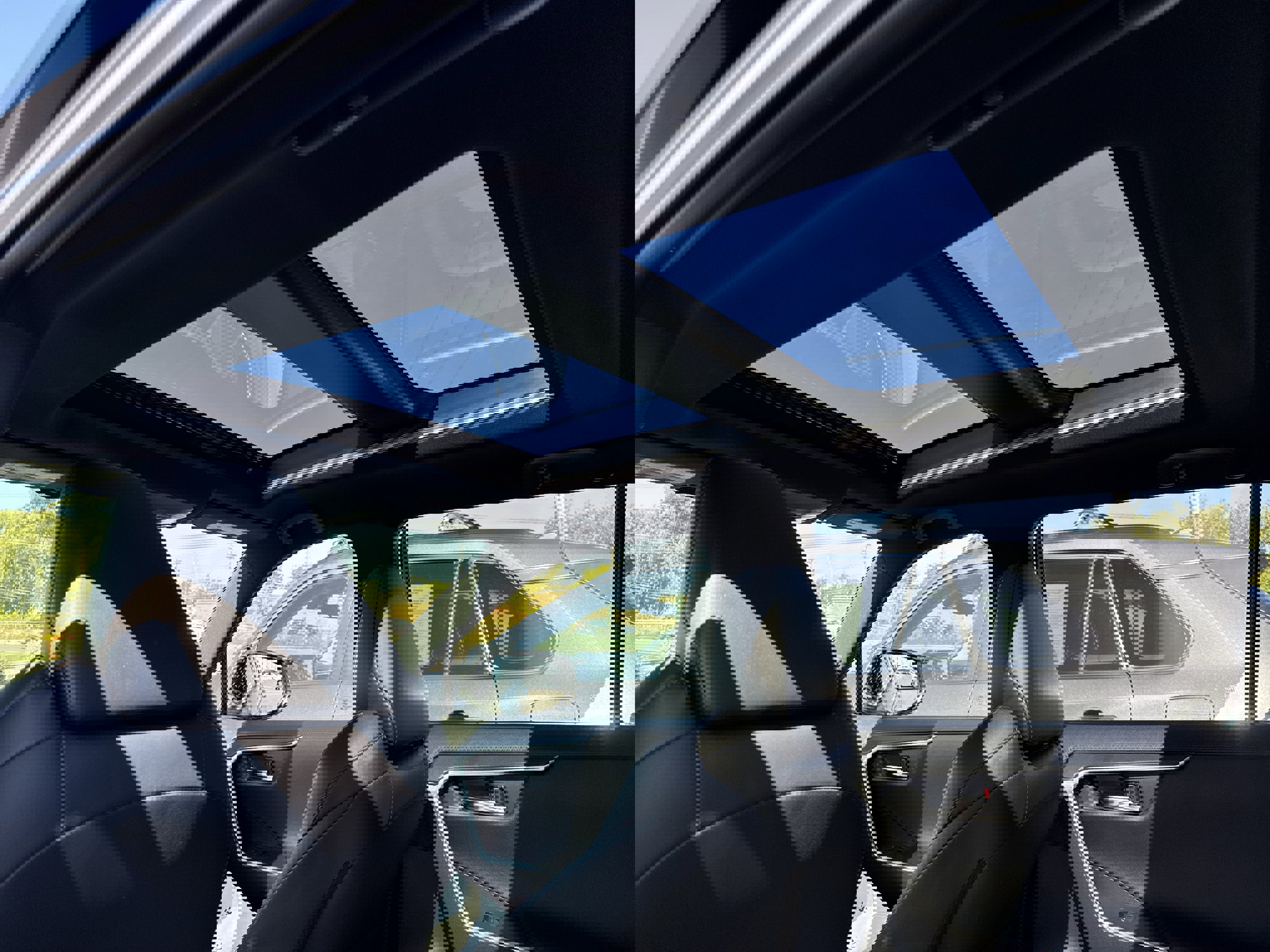 Used 2025 Toyota RAV4 XSE image 27