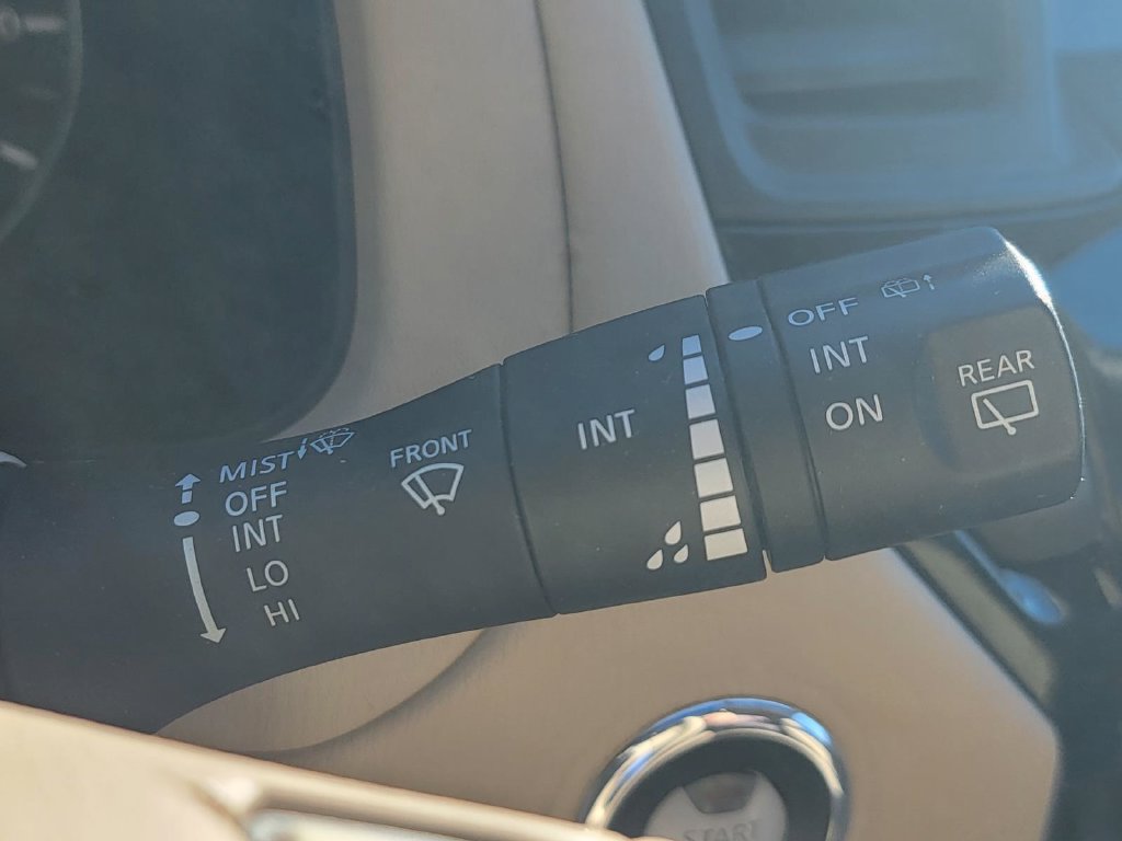 Used 2015 Nissan Pathfinder S FWD image 21