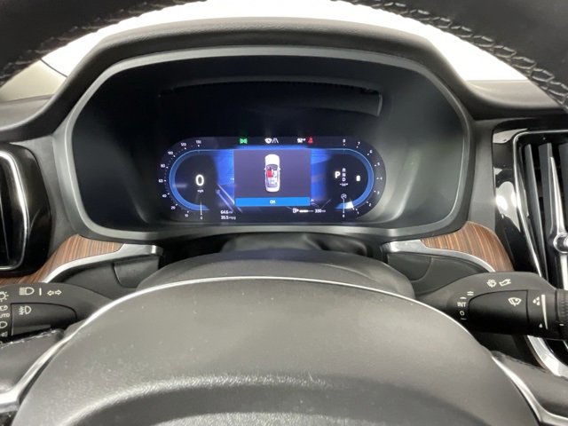 Used 2024 Volvo S60 B5 Plus image 19