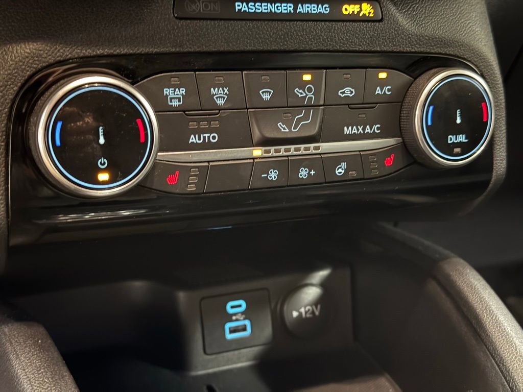 Used 2022 Ford Escape SEL w/ Equipment Group 302A image 34