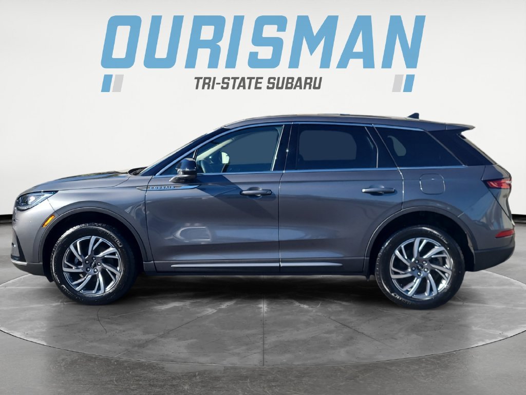 Used 2023 Lincoln Corsair AWD w/ Equipment Group 101A image 3