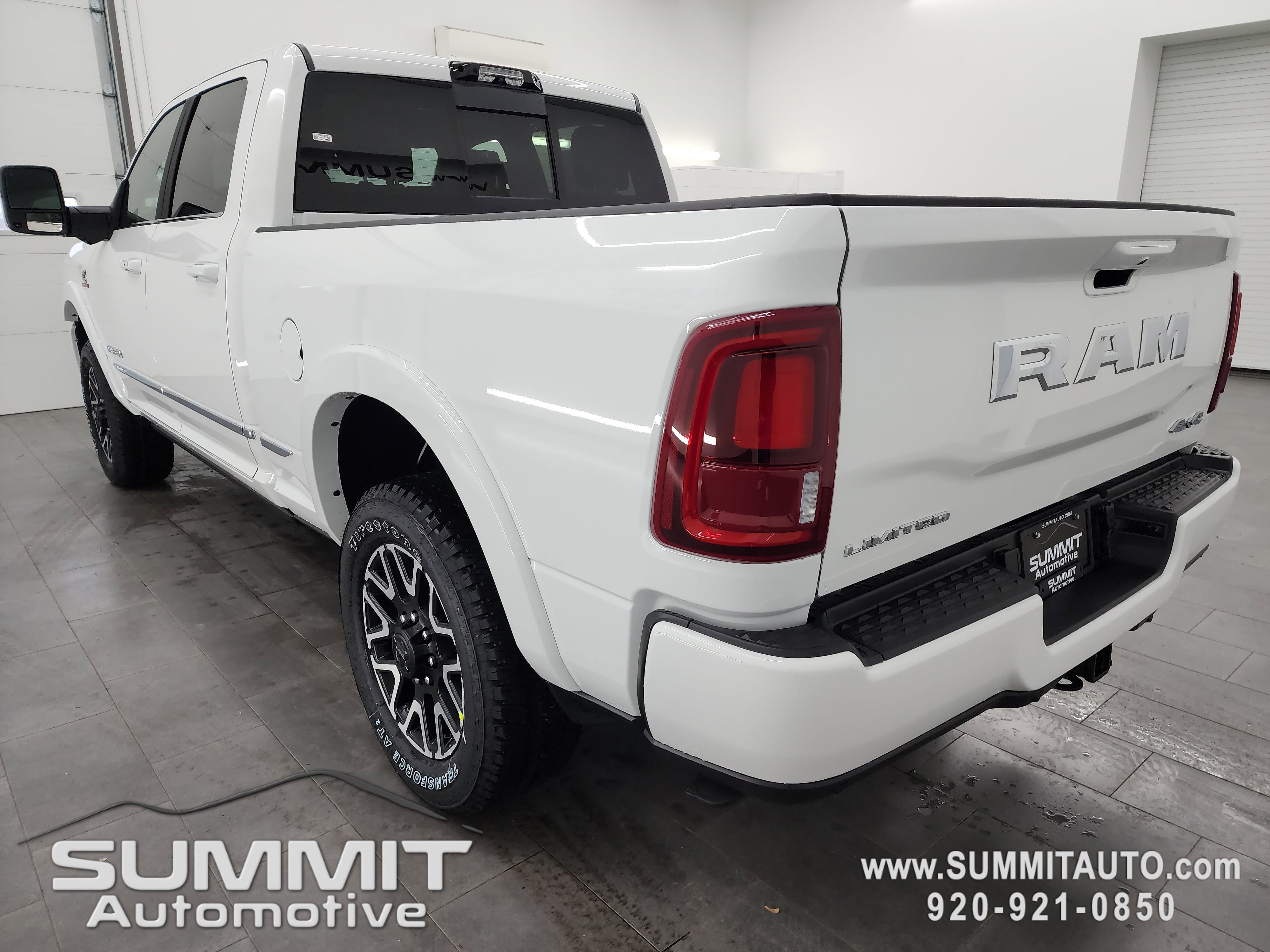 New 2026 RAM 2500 Limited image 6